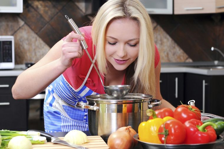 Uživajte u ukusnoj hrani bez nepotrebnih masnoća: Napravite zdraviju zapršku!
