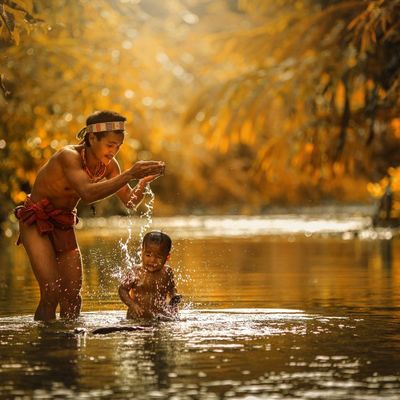 Kod njih vlada zakon porodice: U plemenu Mentavai žive najsrećniji ljudi na svetu! (FOTO)